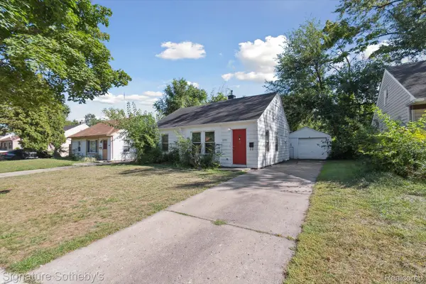 12761 Saratoga ST, Oak Park, MI 48237