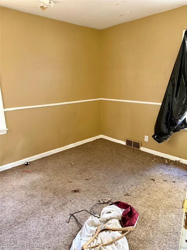 2514 Trumbull AVE, Flint, MI 48504