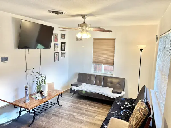 4513 Idaho Avenue, Dallas, TX 75216