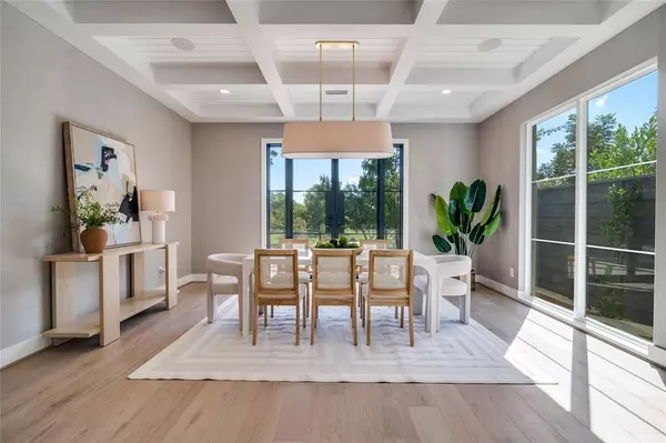 Dallas, TX 75218,9233 E Lake Highlands Drive