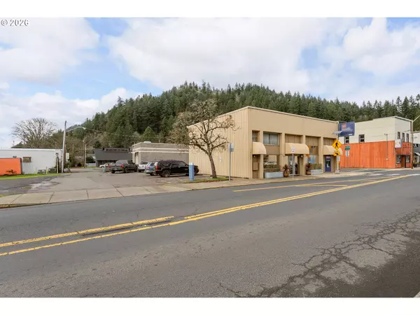 Drain, OR 97435,229 N FIRST ST