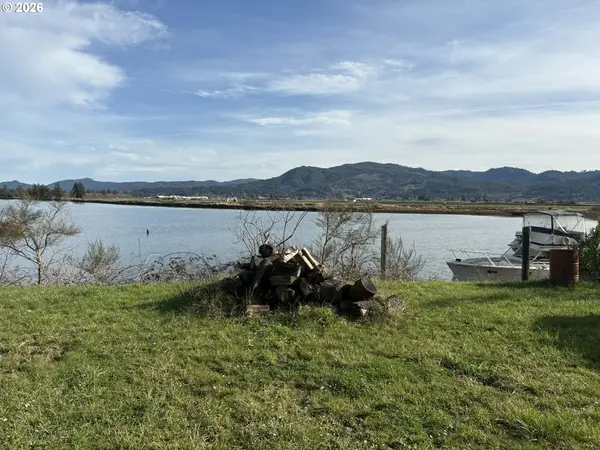 TL 12700 Hwy 101, Nehalem, OR 97131