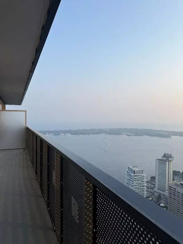 Toronto C08, ON M5E 0E4,55 Cooper ST #PH212