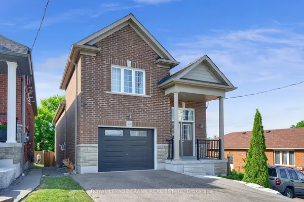 402 Olive AVE, Oshawa, ON L1H 2R1