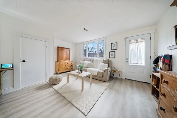 Brantford, ON N3T 2B1,68 Oak ST