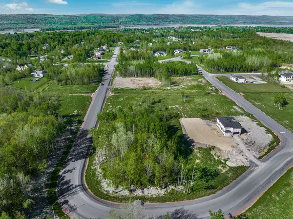 91 Soulanges ST, Champlain, ON K0B 1K0