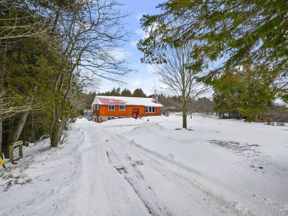 Essa, ON L0L 2N0,4684 10th Side Road