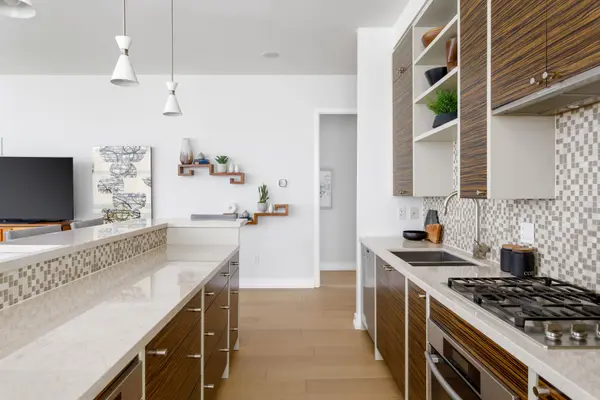 10 Navy Wharf CT #Ph01, Toronto C01, ON M5V 3V2