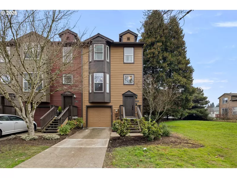 232 NE 76TH AVE, Hillsboro, OR 97124