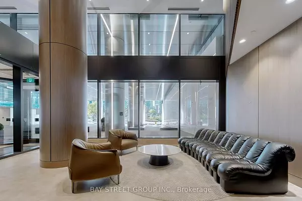 Toronto, ON M5V 0X4,3 Concord Cityplace WAY #4511