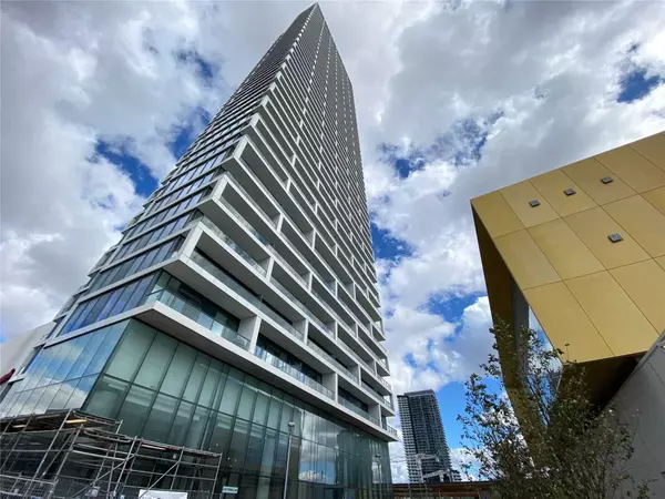 5 Buttermill AVE #3212, Vaughan, ON L4K 0J5