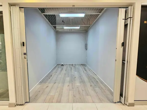 7181 Yonge ST #214, Markham, ON L3T 0C7