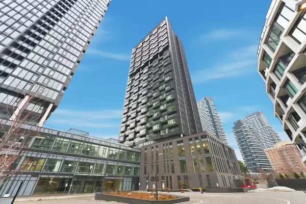 Vaughan, ON L4K 0L1,950 Portage Pkwy #4303