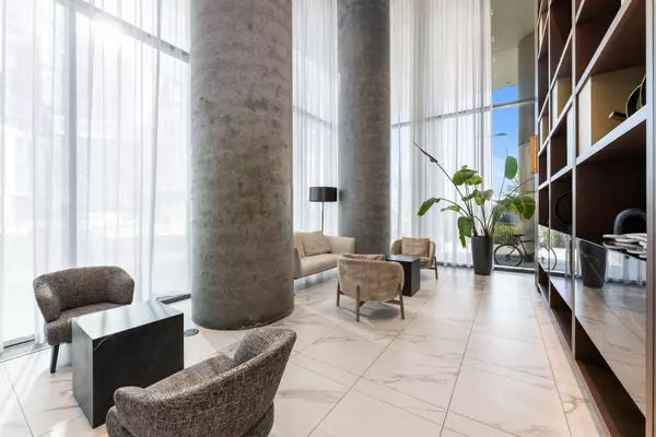 Vaughan, ON L4K 0L1,950 Portage Pkwy #4303