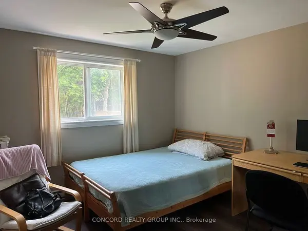 69 Benson AVE #2, Richmond Hill, ON L4C 4E5