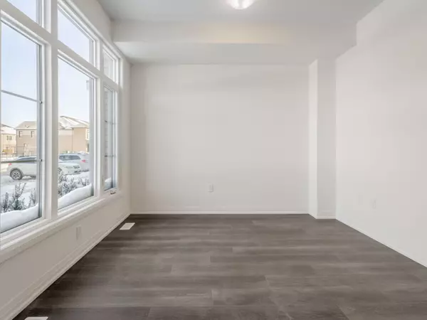 Hamilton, ON L0R 1W0,474 Provident WAY #45