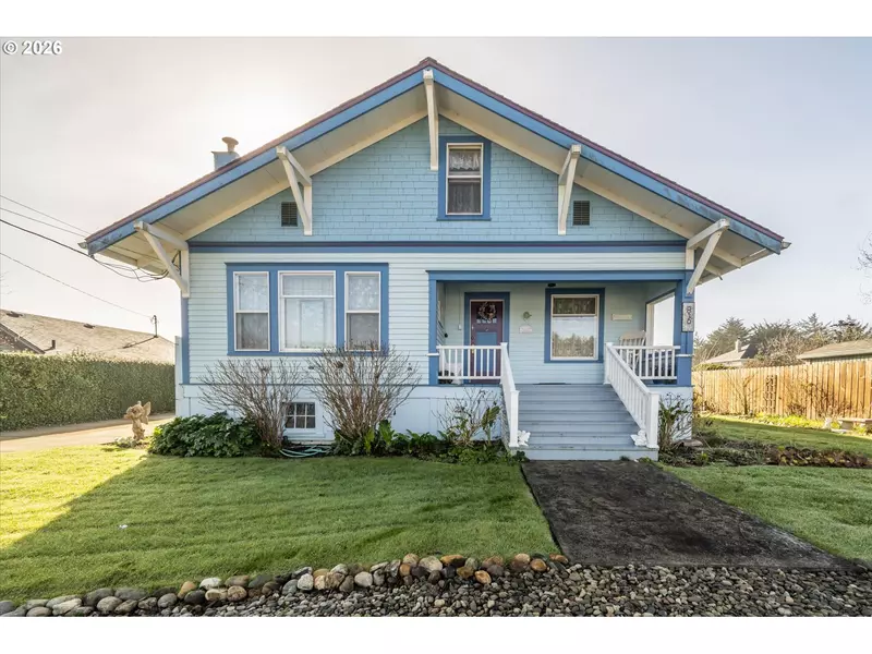 830 DIVISION ST SE, Bandon, OR 97411