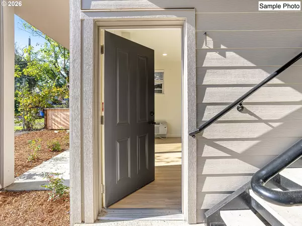 Portland, OR 97213,6115 NE MULTNOMAH ST #2