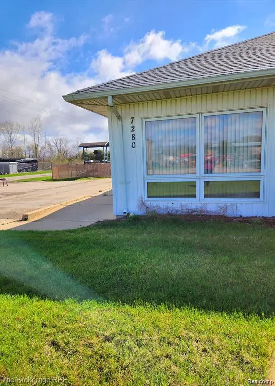 7280 Burgett DR, Almont Township, MI 48003