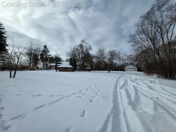 47420 W Ann Arbor TRL, Plymouth Charter Township, MI 48170