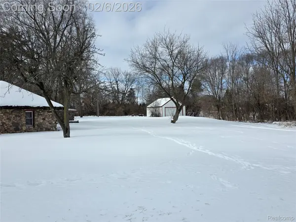 47420 W Ann Arbor TRL, Plymouth Charter Township, MI 48170