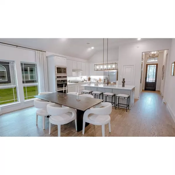 6721 Rosby Avenue, Fort Worth, TX 76123