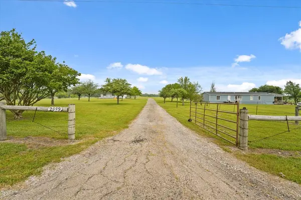 2099 County Road 655, Farmersville, TX 75442