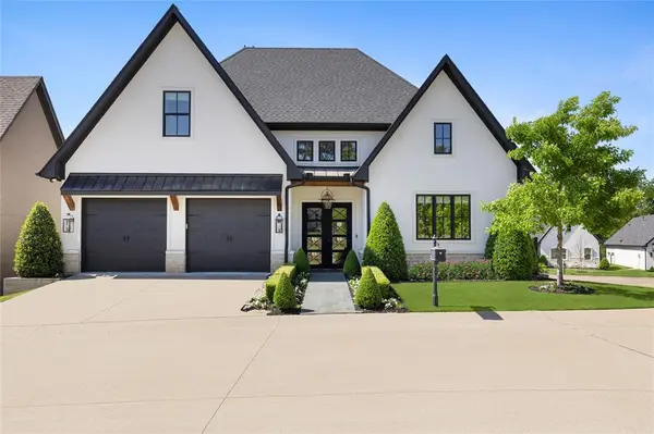 940 La Vista Drive,  Tyler,  TX 75703