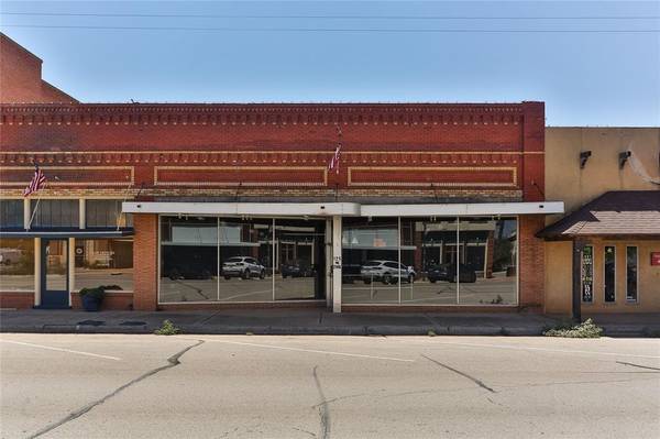 123 W 2nd Street, Colorado City, TX 79512