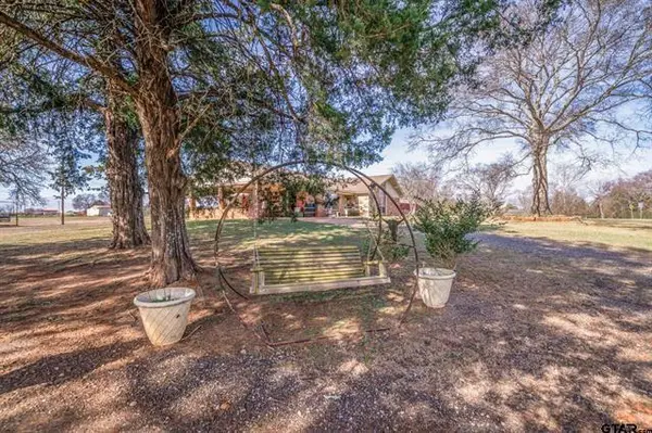 4220 FM 235, Jacksonville, TX 75766