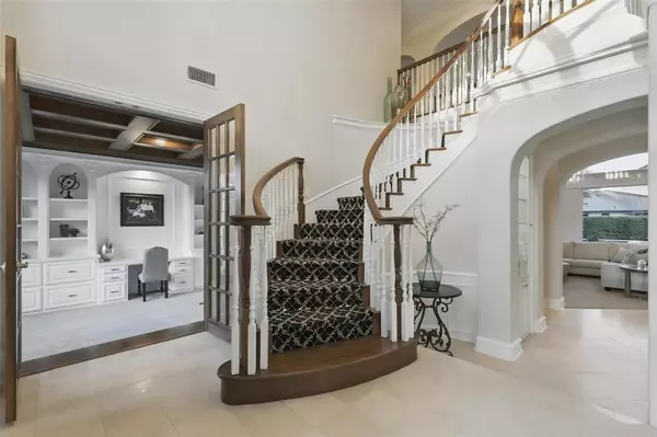 Fort Worth, TX 76132,6800 Oak Hill Drive