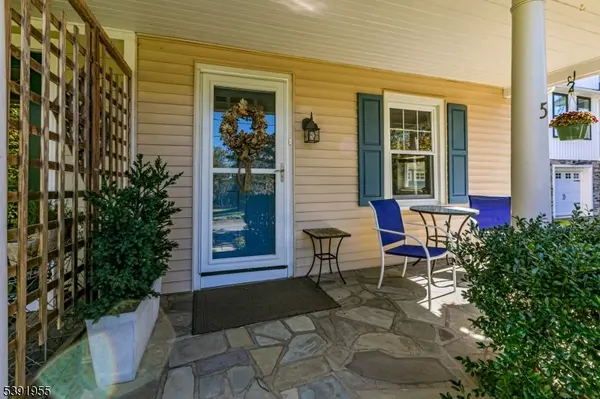 5 Ferry St, Stockton Boro, NJ 08559