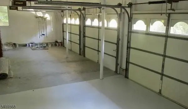 78 N Mitchell Pl, Little Silver Boro, NJ 07739