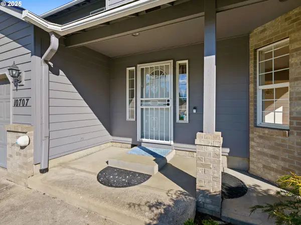 10707 NW 7TH AVE, Vancouver, WA 98685