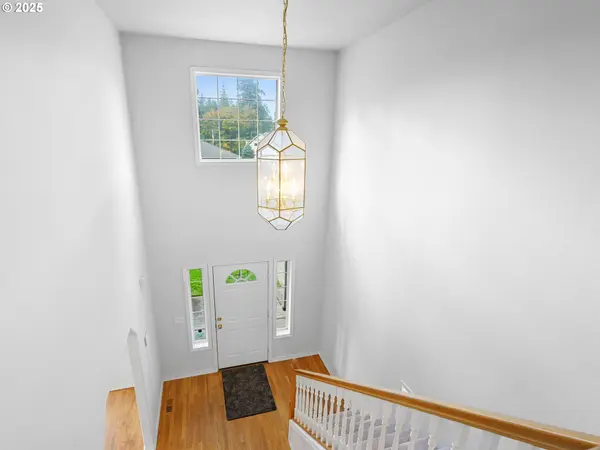 10707 NW 7TH AVE, Vancouver, WA 98685