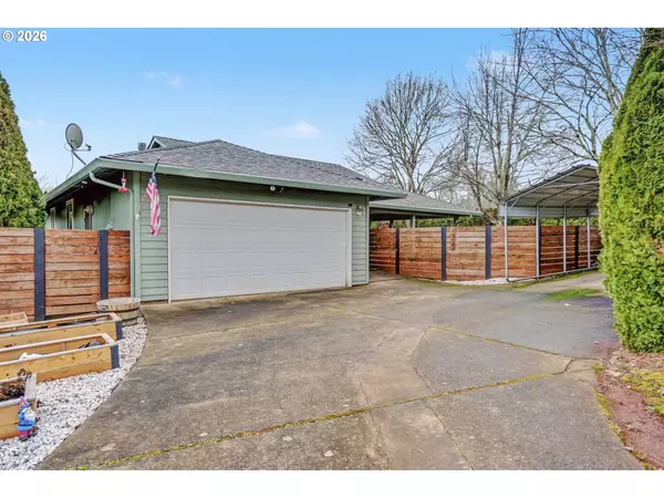 Salem, OR 97302,4935 S CENTURIAN CT