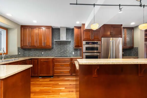 122 Goodwin PL, Fort Mcmurray, AB T9J1K1