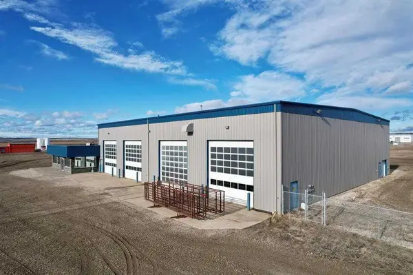 100 3rd Street, Beaverlodge, AB T0H 0C0