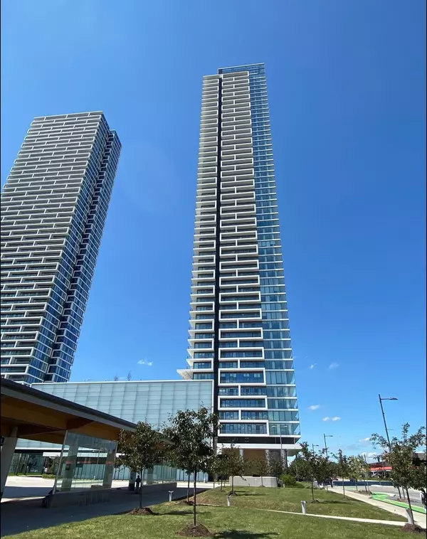 950 Portage Pkwy #810, Vaughan, ON L4K 0J7