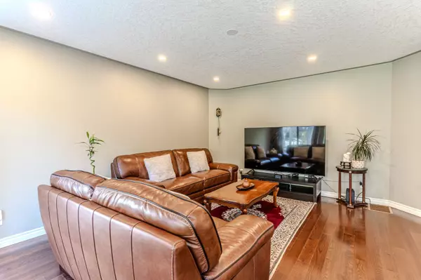 Innisfil, ON L9S 2L3,3678 Kimberley ST