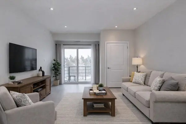 300 Essa RD #404, Barrie, ON L4N 9Y4