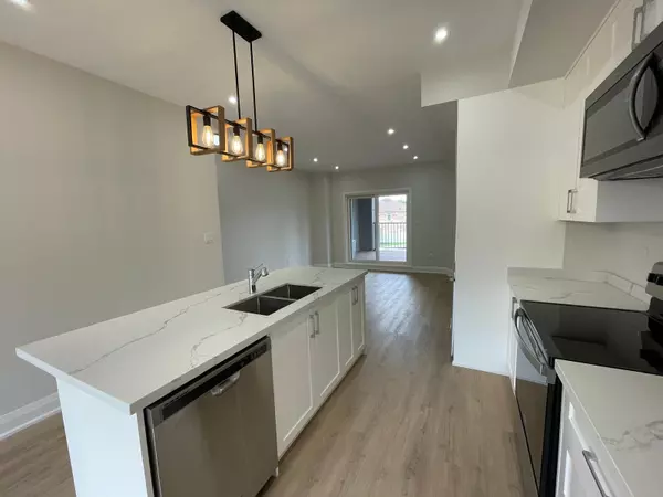 Barrie, ON L4N 6A6,440 Veterans Dr DR