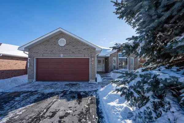 5 Simcoe DR, Belleville, ON K8N 0N7