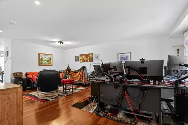 Barrhaven, ON K2J 0W1,307 VENTANNA WAY