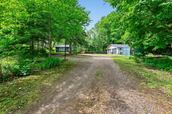 17377 35 HWY, Algonquin Highlands, ON K0M 1S0