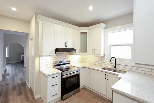 480 Quebec ST, London East, ON N5W 3Y5