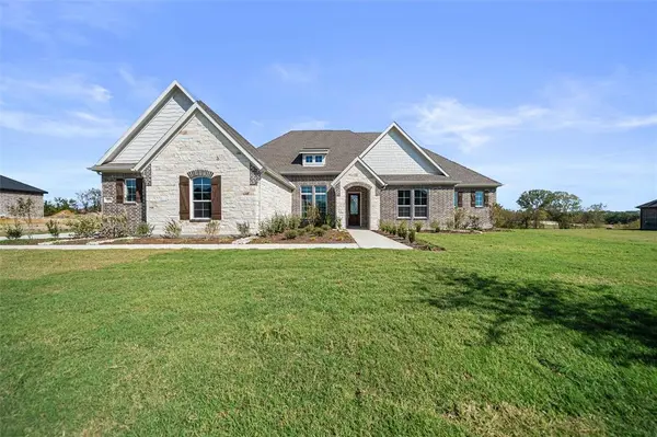 Van Alstyne, TX 75495,404 Indian Creek Road