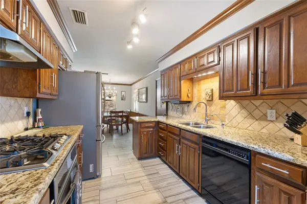 2402 Scott Mill Road, Carrollton, TX 75006