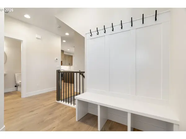 Portland, OR 97229,2947 NW 114TH TER