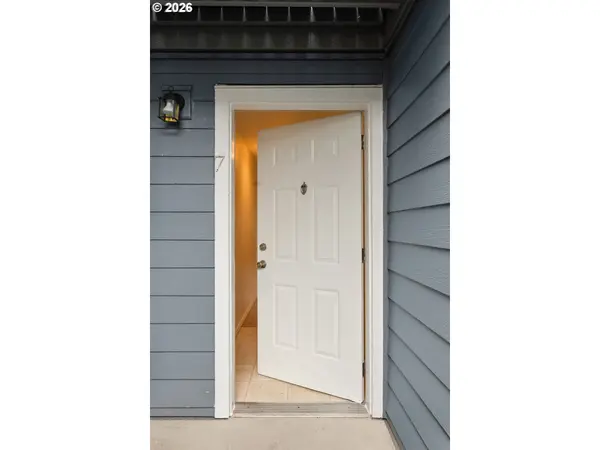 17602 NW SPRINGVILLE RD #C-7, Portland, OR 97229